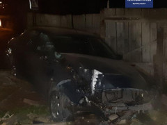 У Борисполі п’яний чоловік на авто збив електроопору