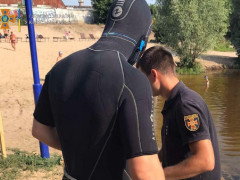 В Ірпені  водолази витягнули з річки тіло чоловіка