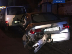 У Білій Церкві ВАЗ скоїв подвійну ДТП та втік з місця події (ФОТО)