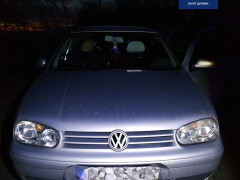 На Київщині патрульні виявили крадений автомобіль 