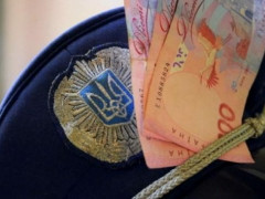 На Київщині черговий водій-порушник намагався відкупитись (ФОТО)