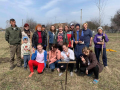 На Фастівщині до екологічної акції "Посади дерево" долучилися школярі (ФОТО)