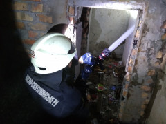 Загорівся підвал: у Боярці рятувальники гасили пожежу