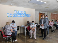 У Славутичі запрацював центр вакцинації проти коронавірусу