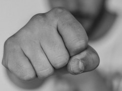 Житель Вишгородщини напав на поліцейського в залі суду