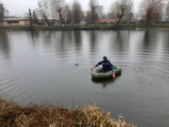 На Бородянщині дістали тіло жінки з водойми