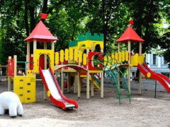 У селах Пристоличної громади встановлять нові дитячі майданчики
