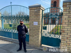 На Київщині майже 600 правоохоронців патрулюватимуть біля храмів на Великдень (ФОТО)