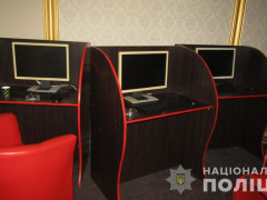  У Борисполі місцевий житель допоміг викрити гральний заклад (ФОТО)