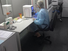 У "Борисполі" встановили лабораторію, яка робитиме ПЛР-тести на коронавірус
