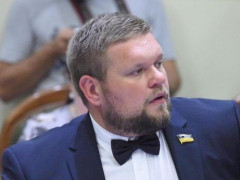 "Старі клани" хочуть зірвати вибори до Борщагівської ОТГ, - нардеп Андрій Клочко
