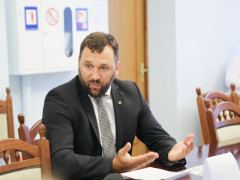 На Київщині обікрали квартиру нардепа Віктора Кривенка (ФОТО)