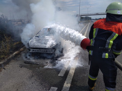  У Баришівському районі на трасі спалахнув автомобіль 
