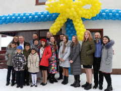 Олександр Терещук приїхав на новосілля до дитячого будинку сімейного типу (ФОТО)