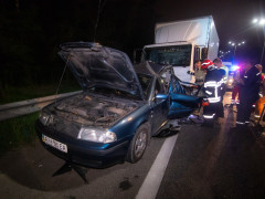 На Бориспільській трасі сталася ДТП за участі грузовика (ФОТО, ВІДЕО)
