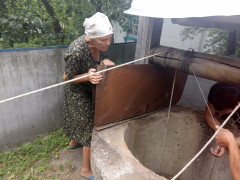  У Тетіївському районі рятувальники витягували чоловіка з колодязя 