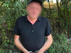 У Бучі на парковці затримали "барсеточника"