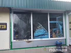 У Білій Церкві ледь не згорів ущент магазин через увімкнену кавомолку (ФОТО)