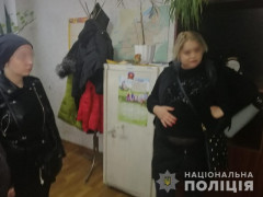 На Київщині двоє дівчат за день обікрали п’ятьох людей