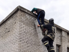 Білоцерківські пожежники врятували дитину