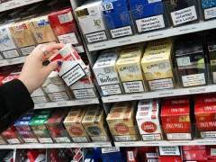 Кіоск у центрі Кагарлика продавав цигарки без акцизів та ліцензії