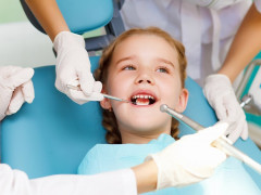 Скандал в Ірпені: школярці видалили 12 зубів без згоди батьків (ВІДЕО)