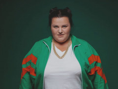 Реп-виконавиця з Баришівки Alyona Alyona присвятила пісню загиблому хлопчику під час теракту у Харкові (ВІДЕО)