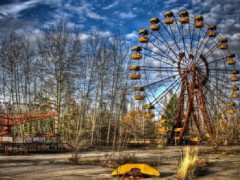 Випорожнення у кущах біля Чорнобиля закінчилося допитом у СБУ