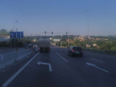 Небезпека на Одеській трасі: другий день не працює світлофор у передмісті Києва
