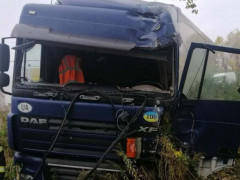 У Броварах не розминулися дві вантажівки: є постраждалі (ФОТО)