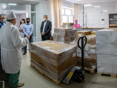 Компанія Coca-Cola допомагає в боротьбі з COVID-19 в Україні: обладнання отримала Броварська лікарня