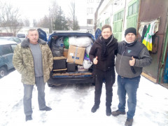 На Київщині волонтери забезпечили дві багатодітні та одну неповну сім’ї необхідними речами (ФОТО)