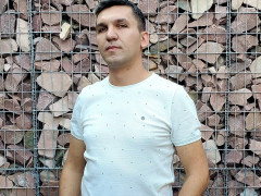 Чи хочете ви, щоб у Білій Церкві демонтували пам'ятник діячу російського революційного руху Петру Запорожцю?