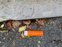 У Богуславі молода жінка напала на поліцейського