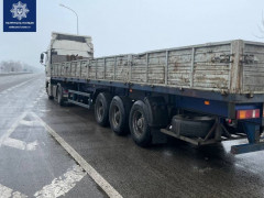 На Київщині патрульні виявили водія вантажівки "під кайфом" (ФОТО)