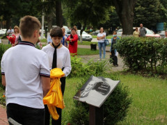 У Ставищі відкрили меморіальну дошку відомому українському дипломату