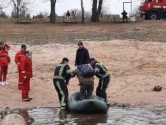 В Узині чоловіку під час риболовлі стало зле