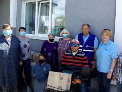 Малозабезпечені родини Переяславської громади отримали благодійну допомогу