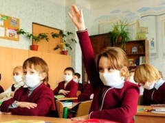 На Київщині понад 90% шкіл повернулися на очне навчання