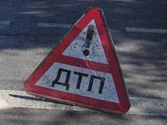 У Переяславі легковий автомобіль зіткнувся із вантажівкою