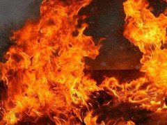 В Обухівському районі горить сміттєзвалище (ВІДЕО)