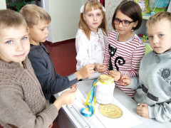 У Малокаратульській школі проходить благодійна акція "Монетки дітям!"