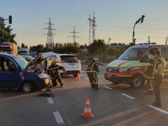 Потрійна ДТП у Вишневому: водій мікроавтобуса отримав забій голови