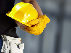У Миронівці будівництво фізкультурно-оздоровчого комплексу добігає кінця