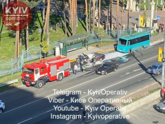 В Ірпені під час руху загорілася автівка
