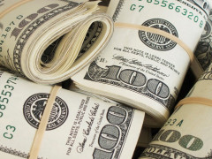Поліцейські Київщини затримали свого колегу, який вимагав він наркомана хабар 