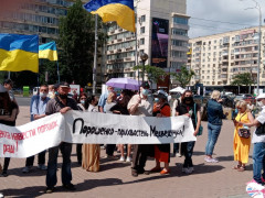 Єднання в Київській облраді: консенсус на фоні пікетів