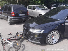 У Броварах водій автомобіля під час маневру збив дитину