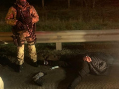 У Києво-Святошинському районі затримали озброєну банду іноземців (ФОТО)