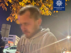 У Борисполі п’яний мотоцикліст гасав по тротуару (ФОТО)